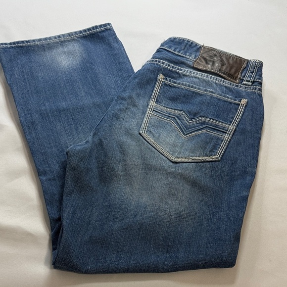 Classic Blue Straight Men's Jeans - Picture 1 of 9
